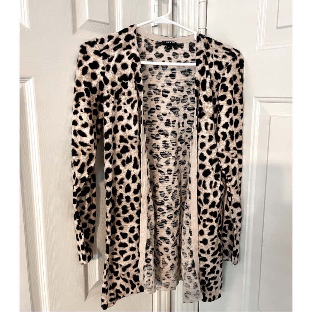 Leopard Texture Cardigan